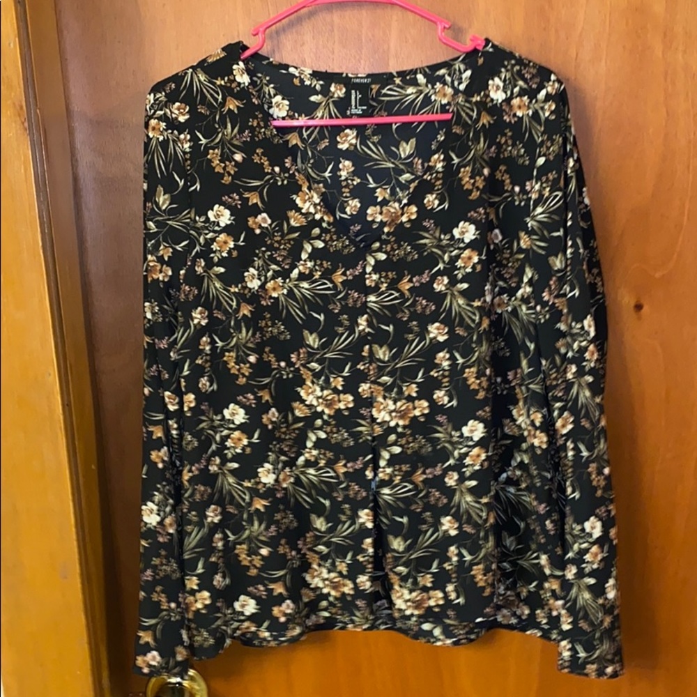 FLORAL BLOUSE